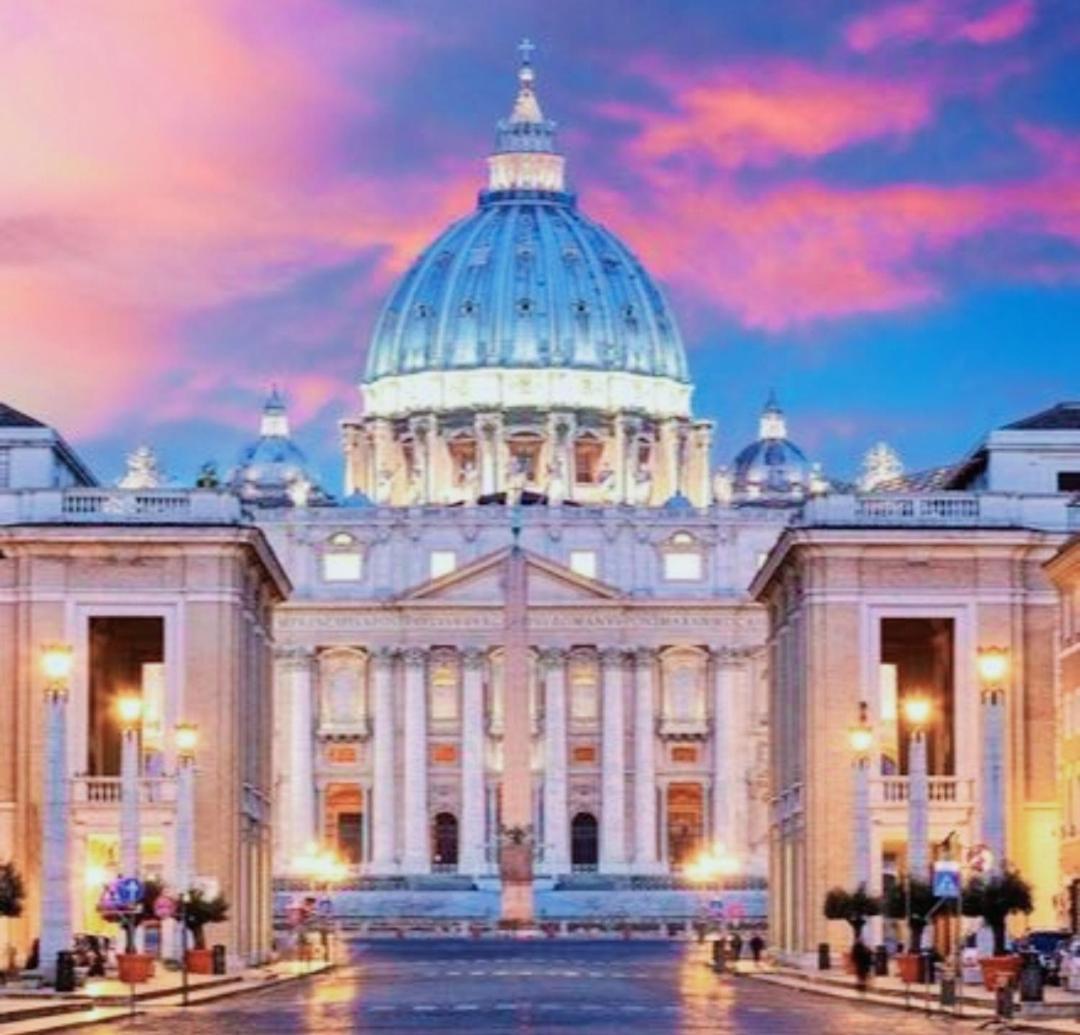 Vatican Luxury With View *